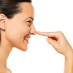 Flüssige Nasenkorrektur